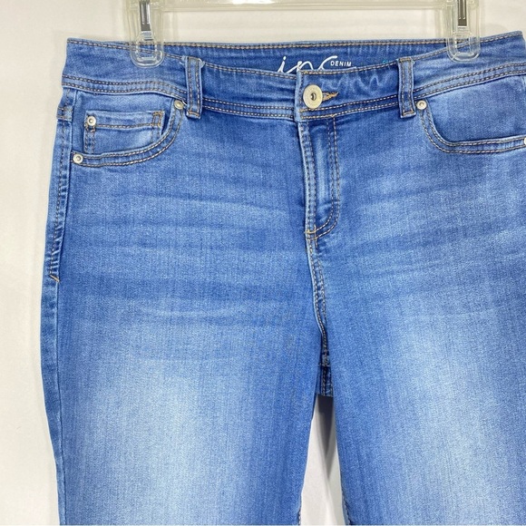 Inc. Denim Lightwash Skinny Leg Curvy Fit Jeans - Picture 2 of 7